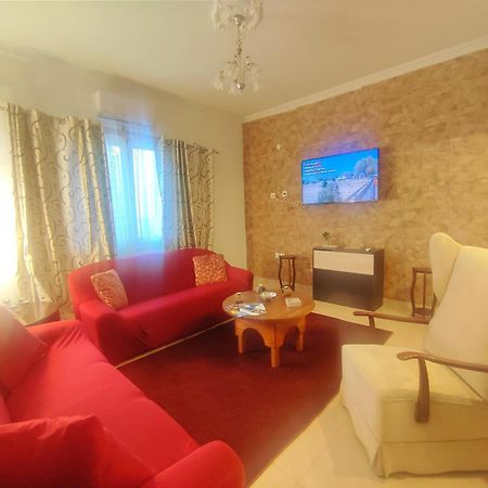 Precious Apartment Corinth Εξωτερικό φωτογραφία