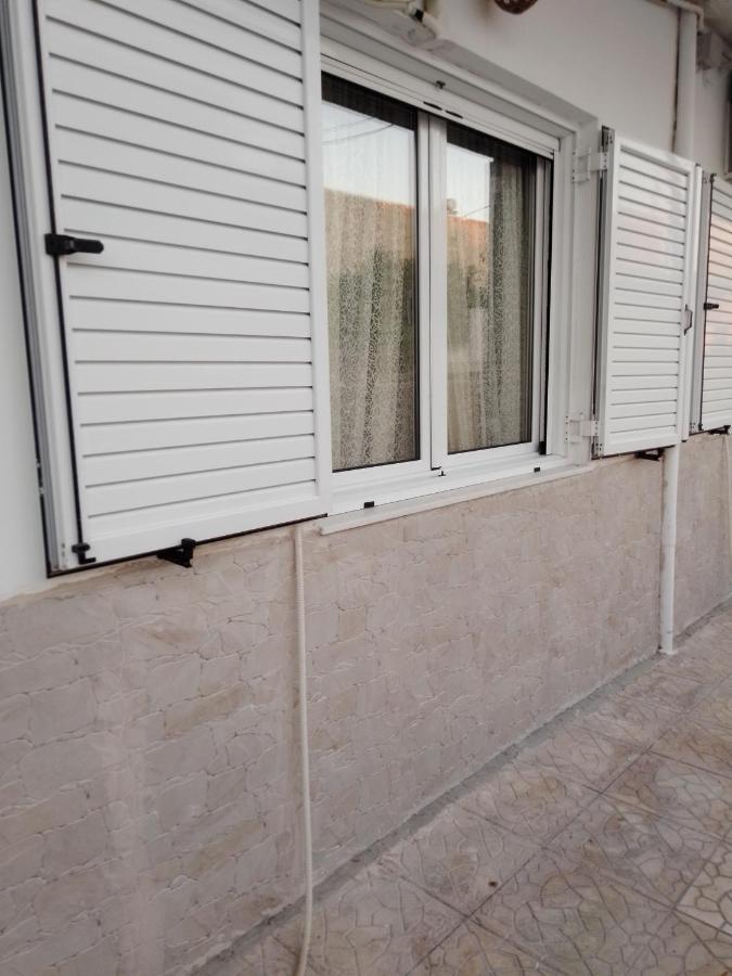 Precious Apartment Corinth Εξωτερικό φωτογραφία